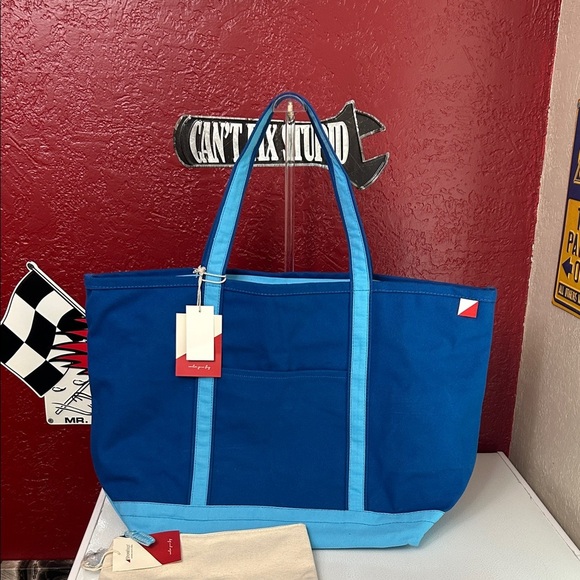 Shorebags 2Elegant Blue and Cream Tote Bag and small bag - Picture 2 of 10